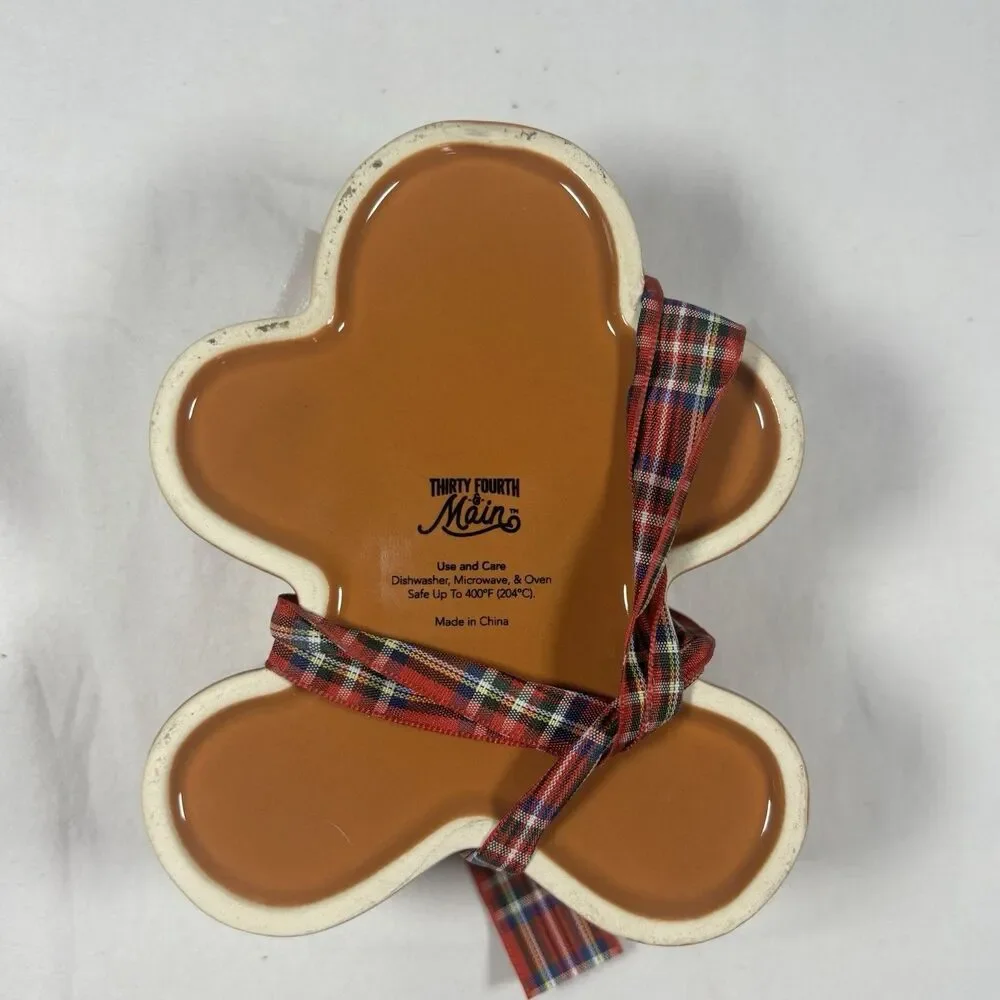 Thirty Fourth & Main Gingerbread Man Ramekins Set Ceramic China Holiday
